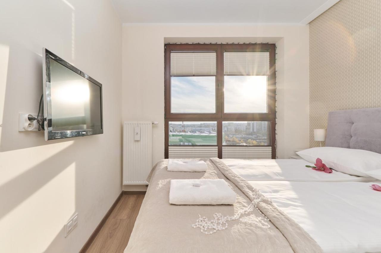 Apartment Wroclaw Krakowska With Balcony And Free Garage By Noclegi Renters Ngoại thất bức ảnh