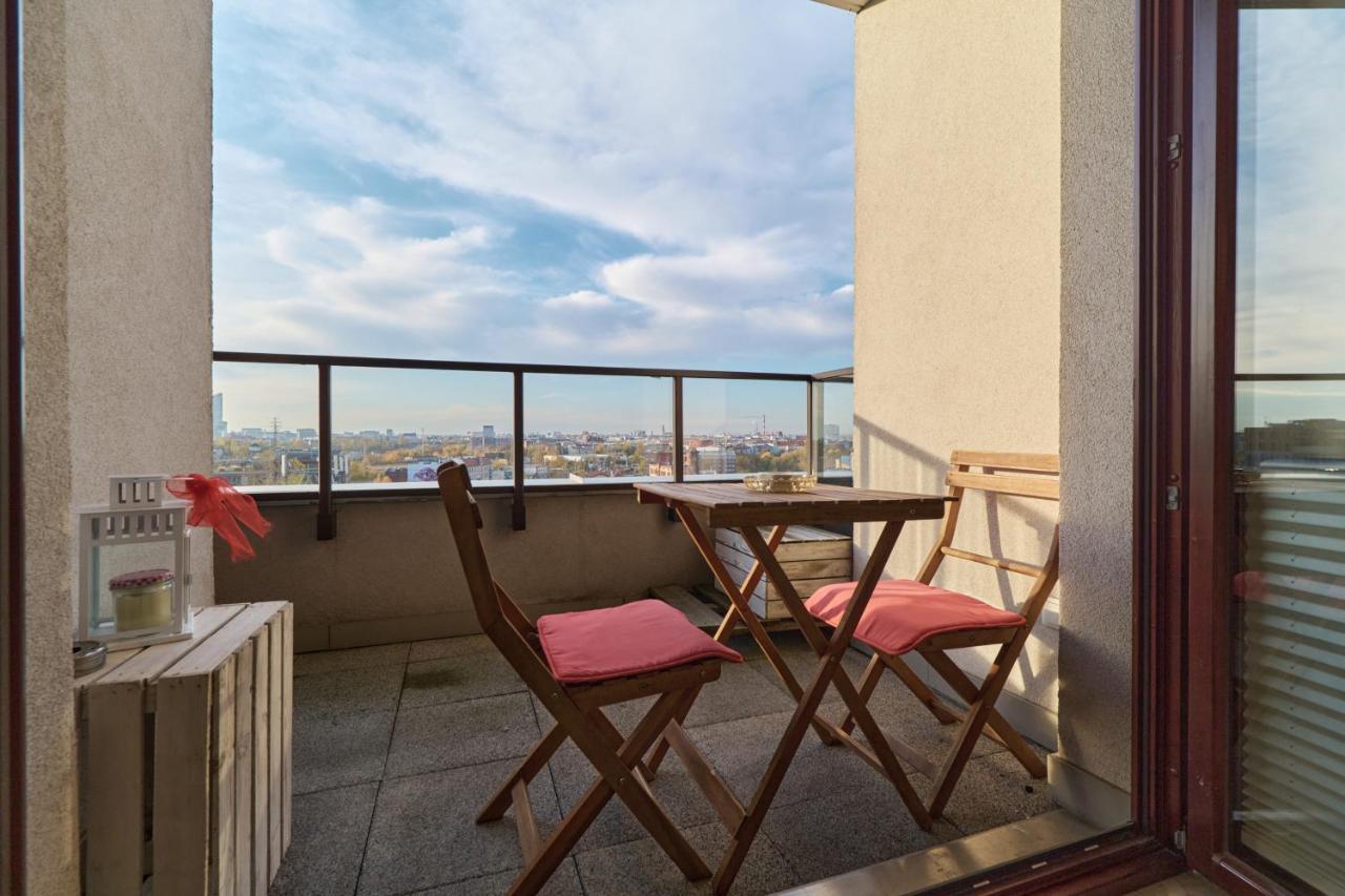 Apartment Wroclaw Krakowska With Balcony And Free Garage By Noclegi Renters Ngoại thất bức ảnh