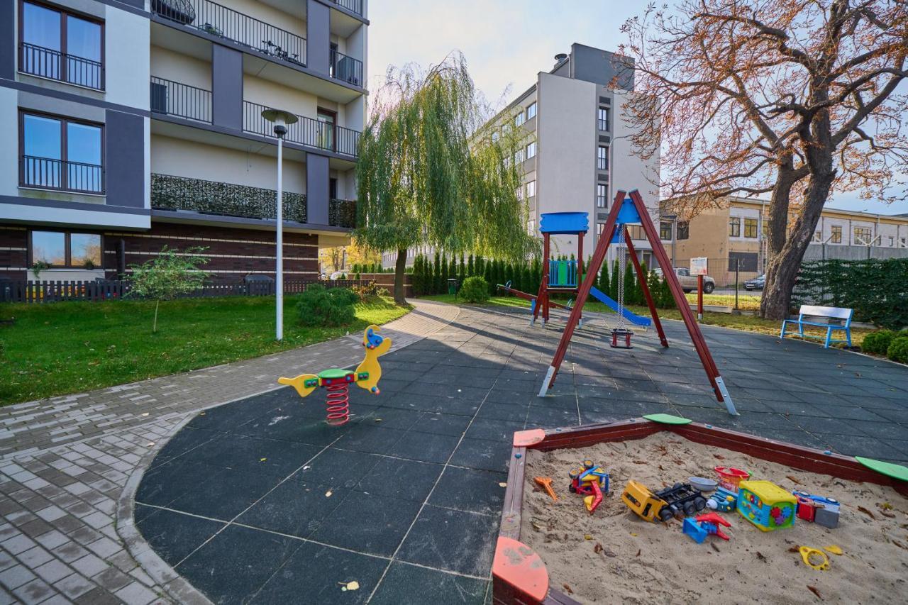 Apartment Wroclaw Krakowska With Balcony And Free Garage By Noclegi Renters Ngoại thất bức ảnh